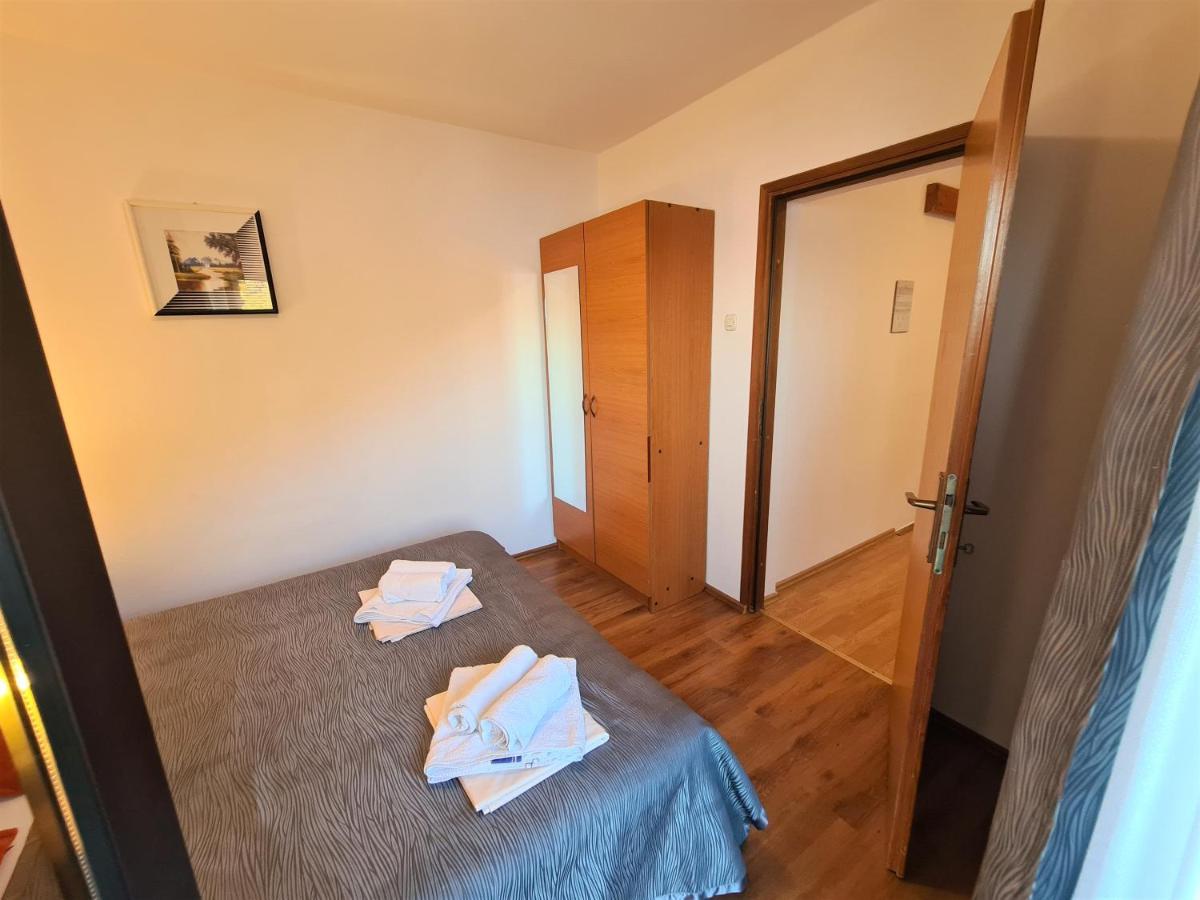 Cosic Apartmani Igrane Exterior foto
